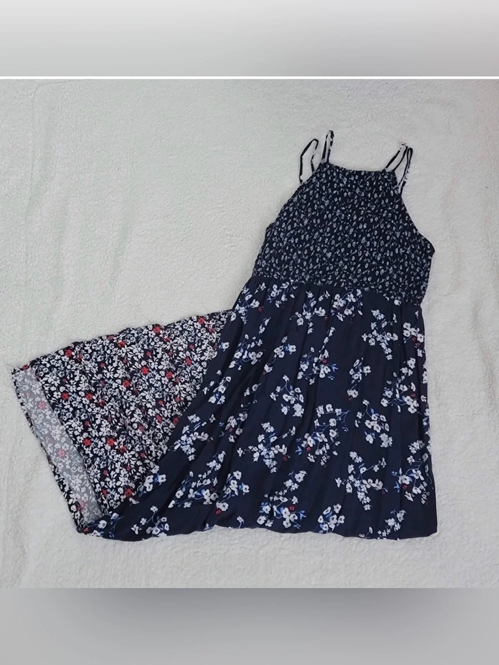 Exhilaration: Size S Navy Floral Smocked Maxi Dress